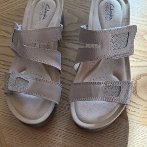 Clarks Light Tan Open-Toe Sandals